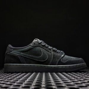 Jordan 1 Low x Travis Scott “Triple Black”