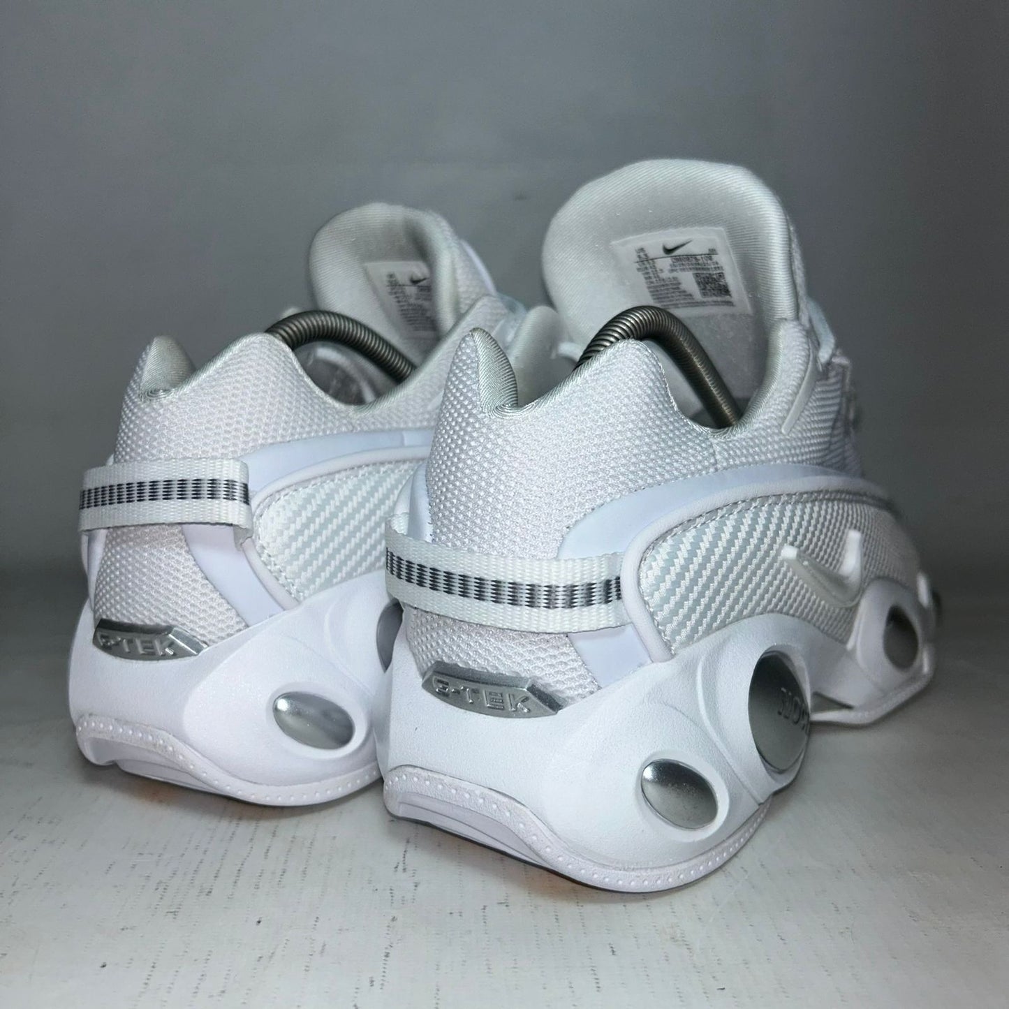Nocta Glide “White”