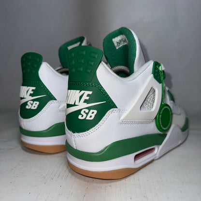 Jordan 4 “Pine Green”